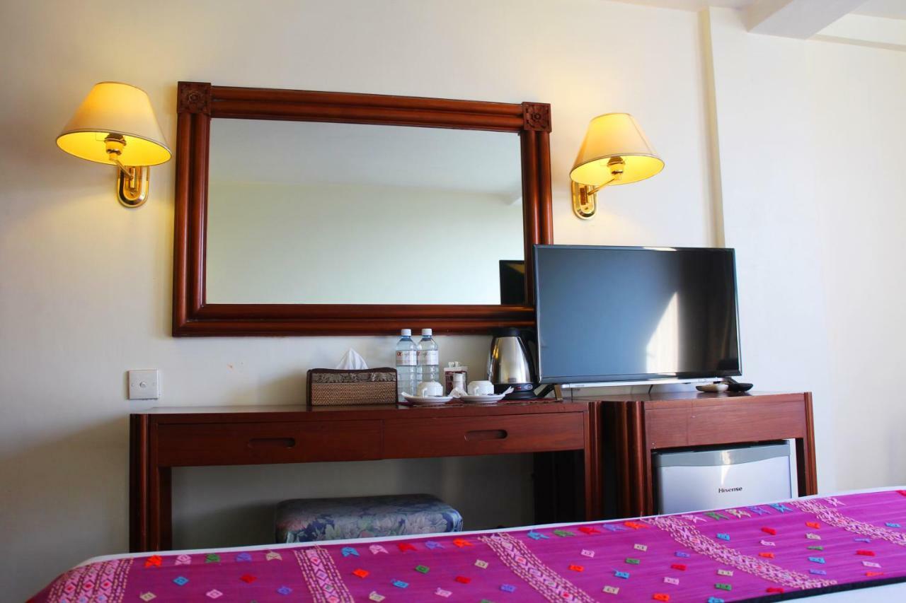 โรงแรม โรงแรมอัลฟ่า 3*